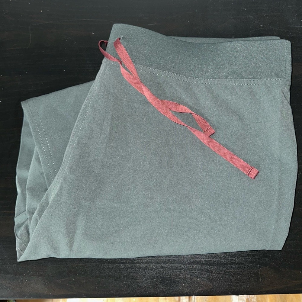 Figs Scrub Pants
